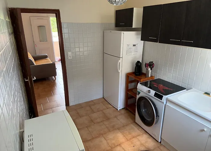 Joli T2 Dans Apartment